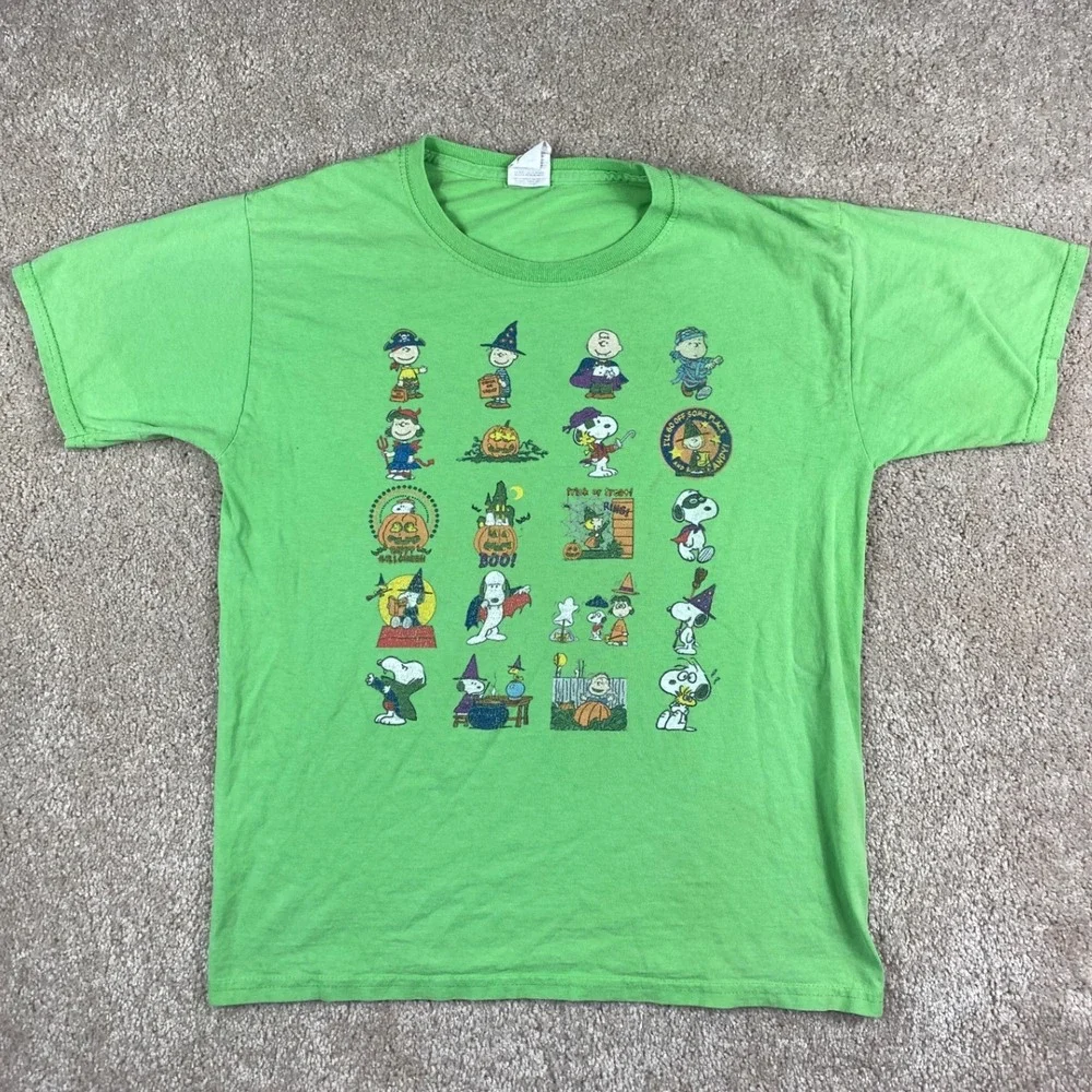 Fruit of the Loom Peanuts Halloween Snoopy Charlie Brown Green Kids T-Shirt L